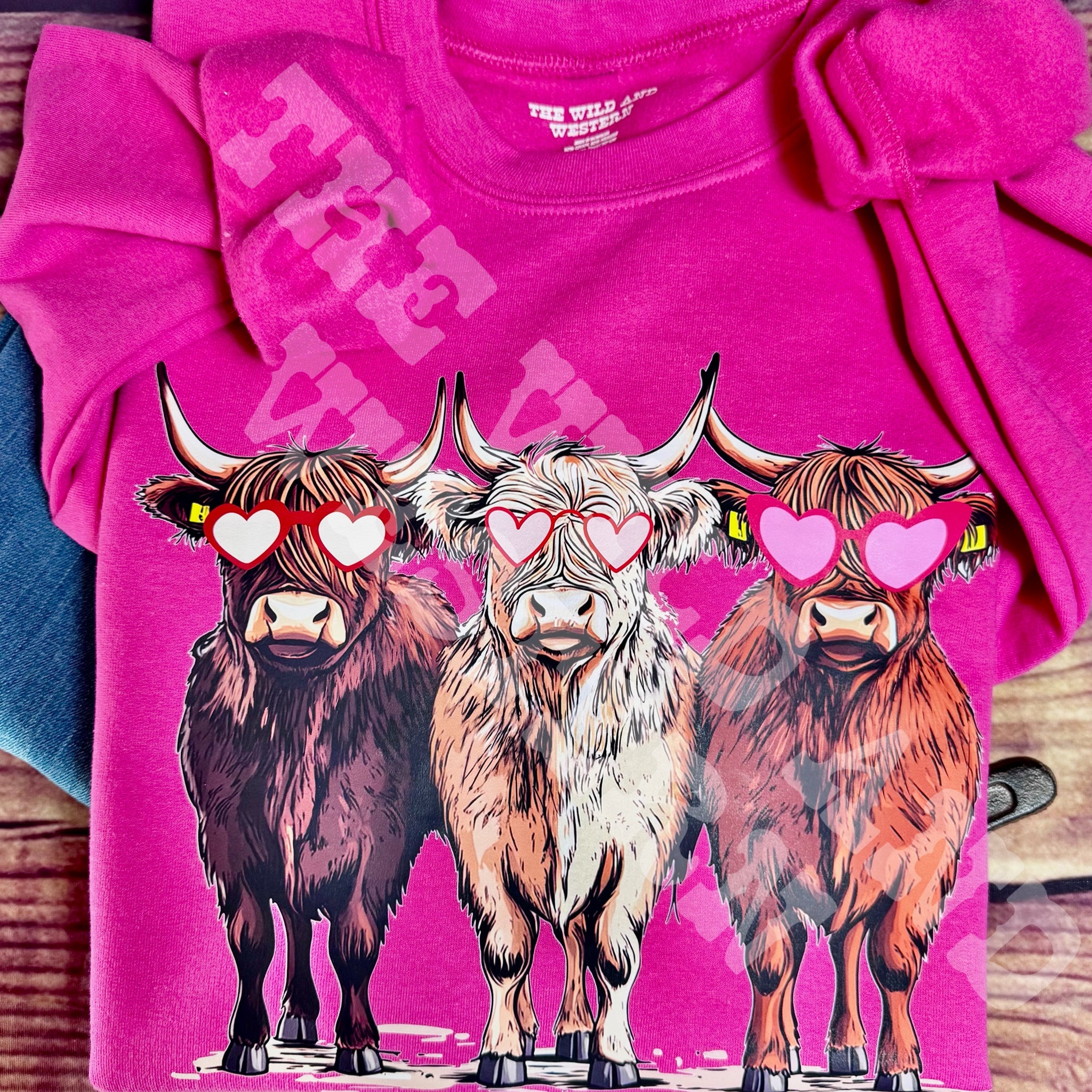 Valentines Highland Cows Graphic Crewneck Sweatshirt