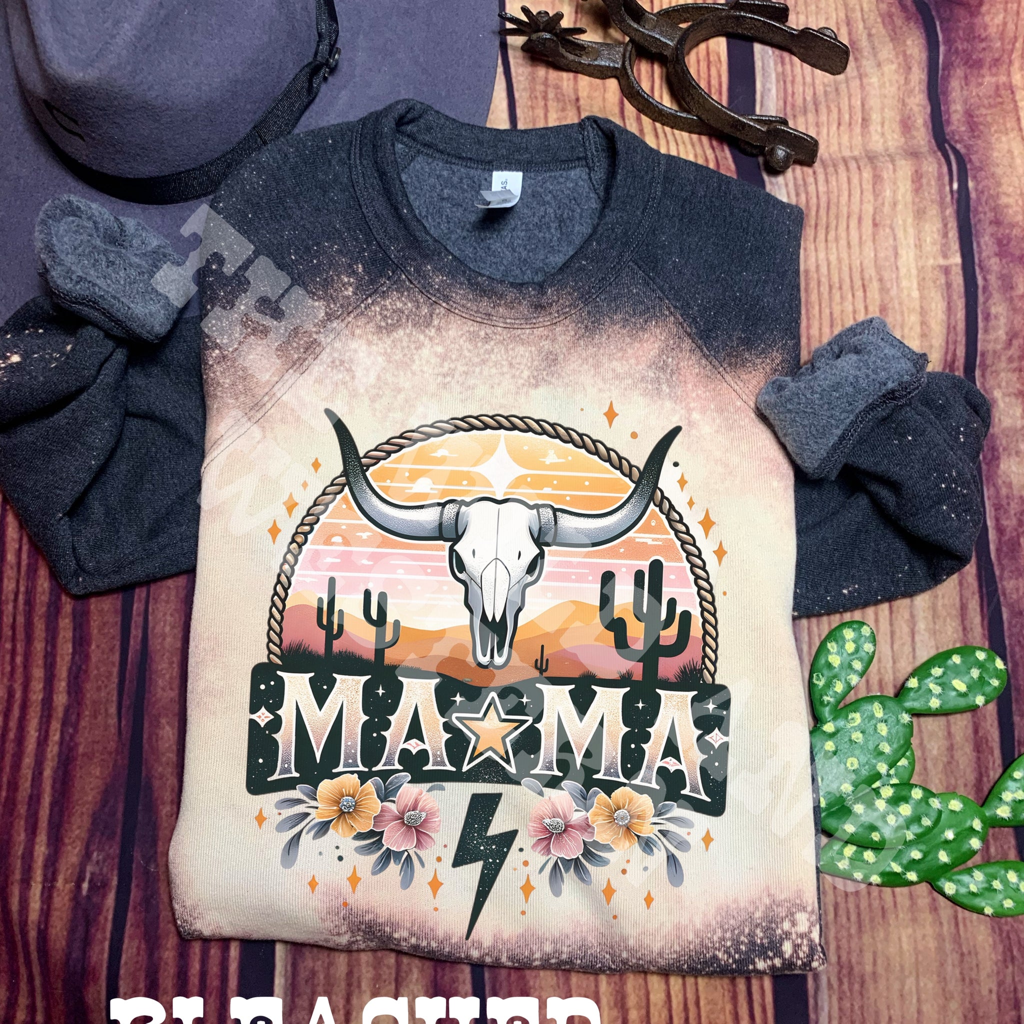 MAMA Western Steer Bleached Crewneck